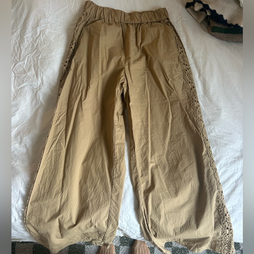 Sea New York Tan Elastic Waist Pants